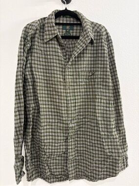 Club Room Olive and White Plaid 4.5 oz Flannel Button-Down Shirt